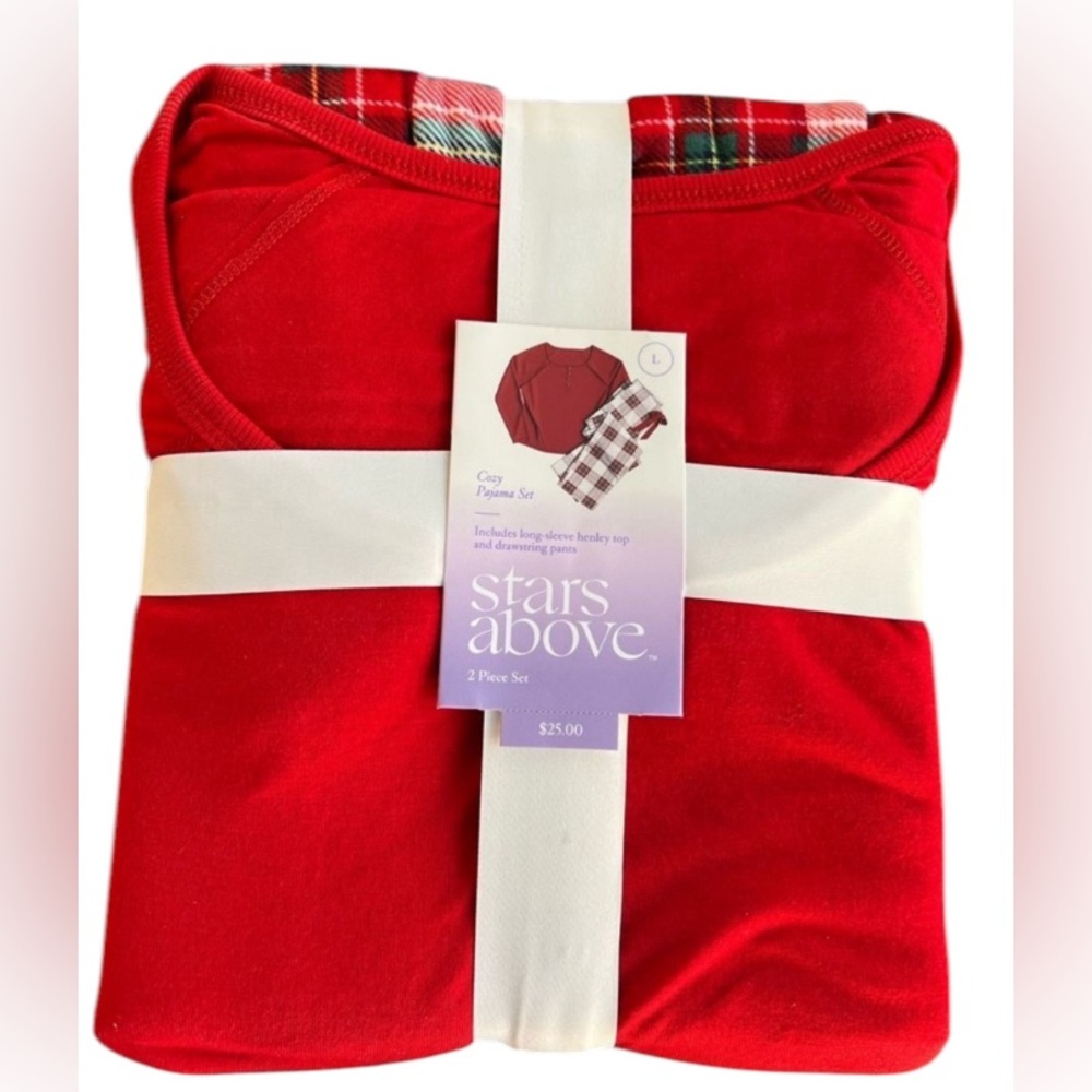 Stars Abovee womens pjs size Large NWT